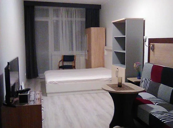 Alanga * פלאנגה